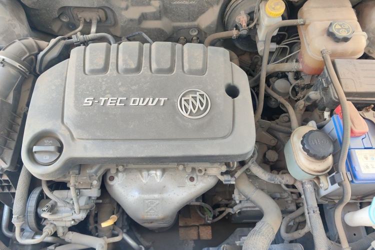 Used Buick Excelle 2013 1.5L Automatic Classic Model Engine Bay