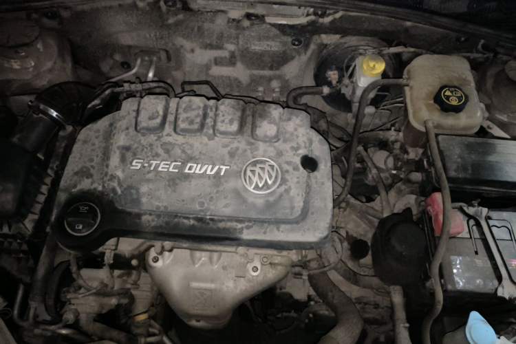 Used Buick Excelle 2013 1.5L Automatic Classic Model Engine Bay