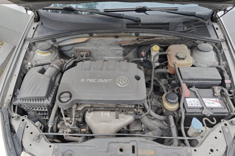 Used Buick Excelle 2013 1.5L Automatic Classic Model Engine Bay