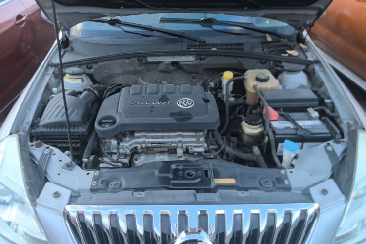 Used Buick Excelle 2013 1.5L Automatic Luxury Model Engine Bay