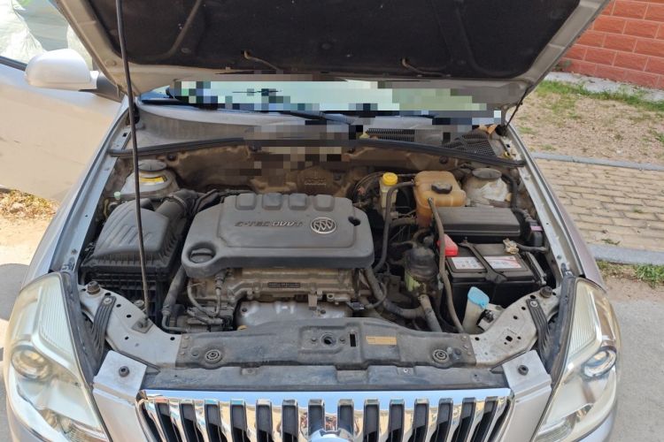 Used Buick Excelle 2013 1.5L Automatic Classic Model Engine Bay