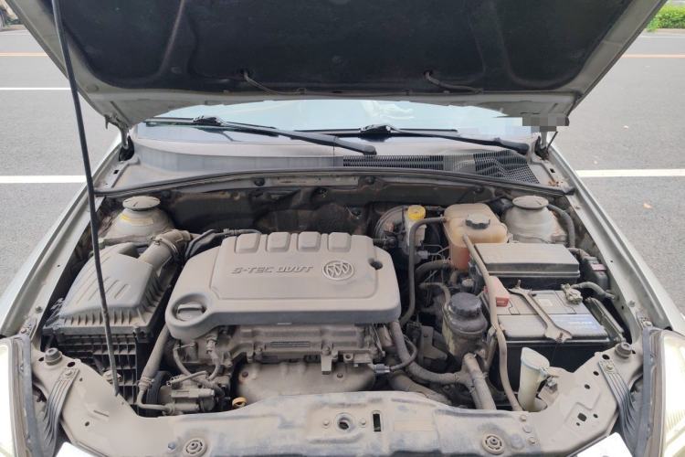 Used Buick Excelle 2013 1.5L Automatic Classic Model Engine Bay