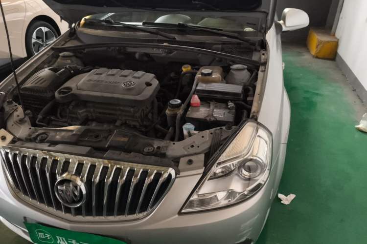 Used Buick Excelle 2013 1.5L Automatic Classic Model Engine Bay Left