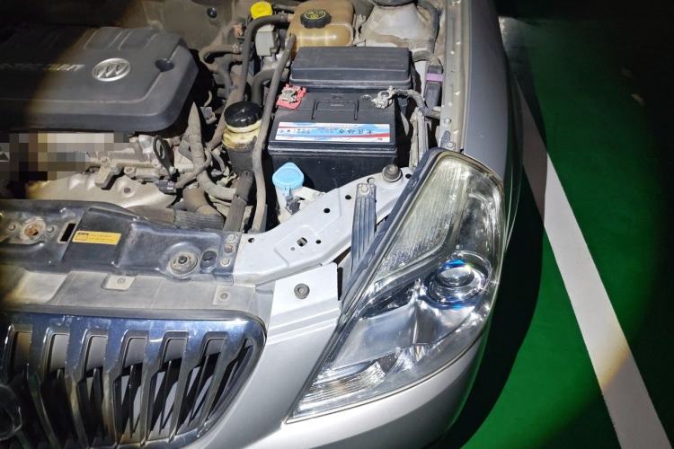 Used Buick Excelle 2013 1.5L Automatic Classic Model Engine Bay Left