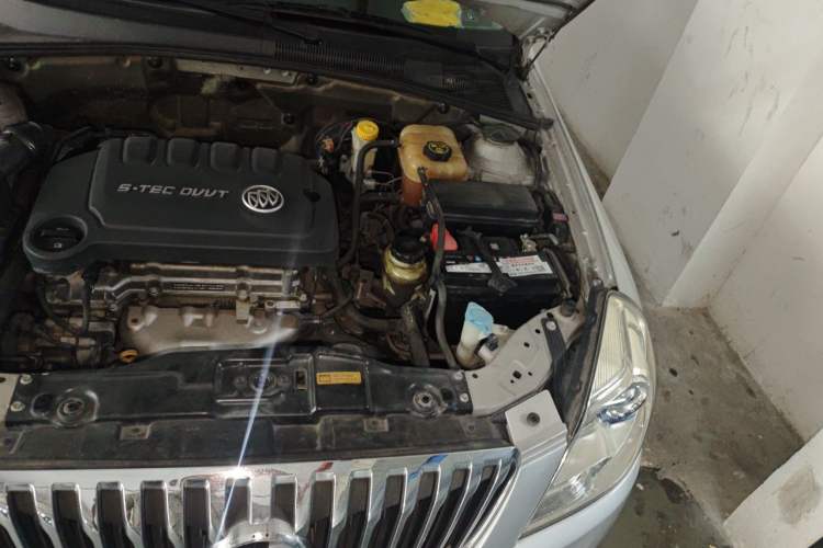 Used Buick Excelle 2013 1.5L Automatic Classic Model Engine Bay Left