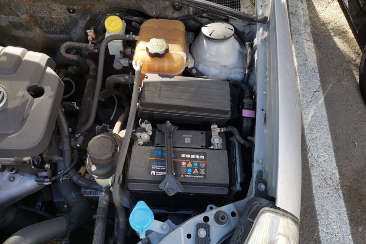 Used Buick Excelle 2013 1.5L Automatic Classic Model Engine Bay Left
