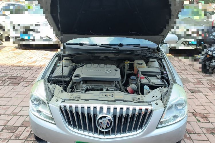 Used Buick Excelle 2013 1.5L Manual Classic Model Engine Bay