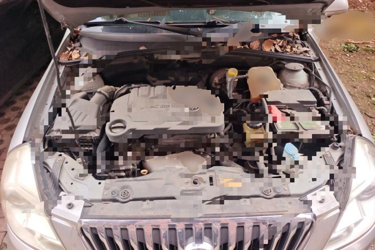 Used Buick Excelle 2013 1.5L Automatic Classic Model Engine Bay