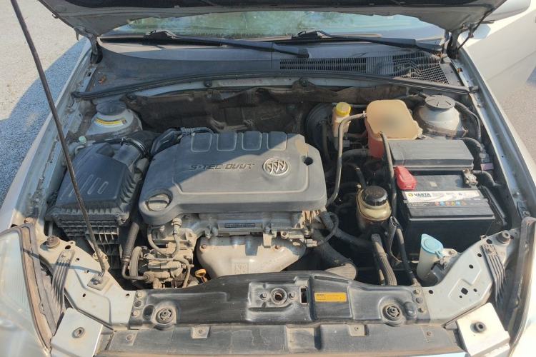 Used Buick Excelle 2013 1.5L Manual Luxury Model Engine Bay