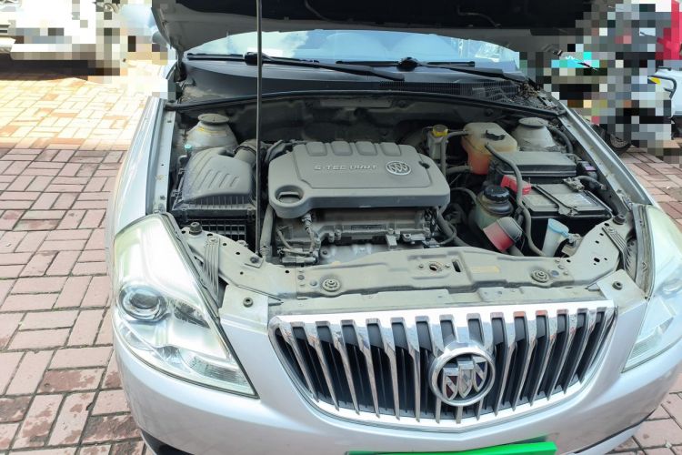 Used Buick Excelle 2013 1.5L Manual Classic Model Engine Bay Right