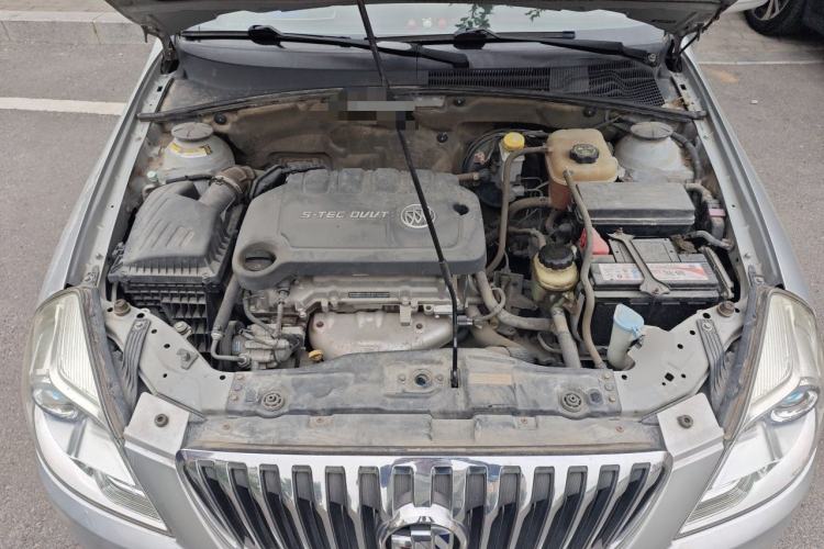 Used Buick Excelle 2013 1.5L Automatic Luxury Model Engine Bay