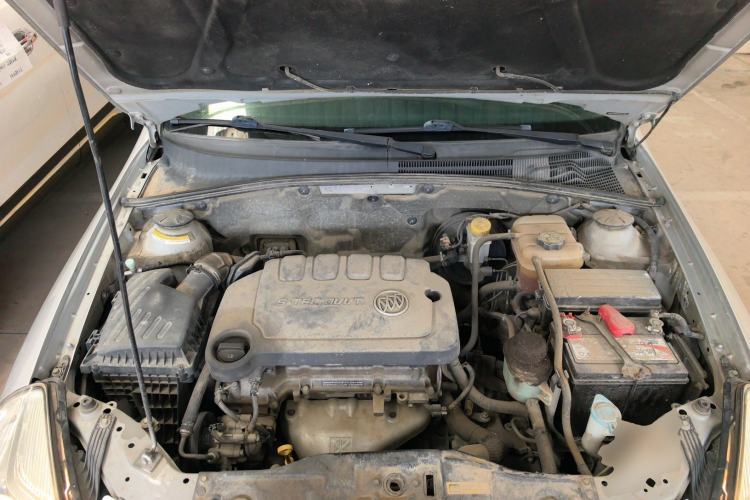Used Buick Excelle 2013 1.5L Automatic Luxury Model Engine Bay