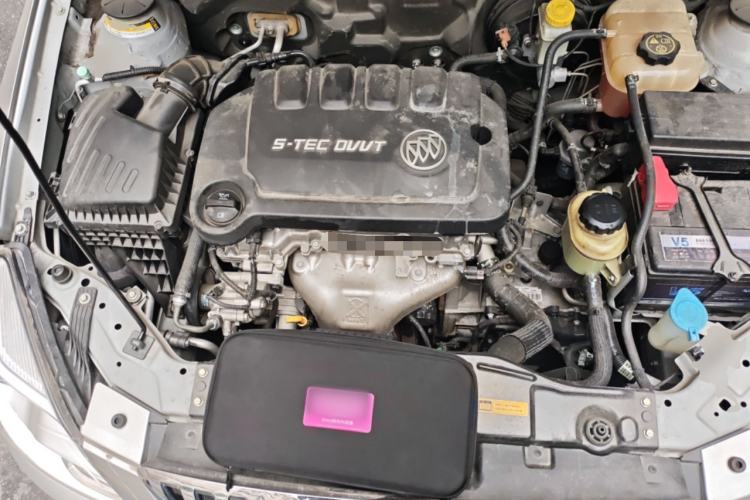 Used Buick Excelle 2013 1.5L Automatic Luxury Model Engine Bay