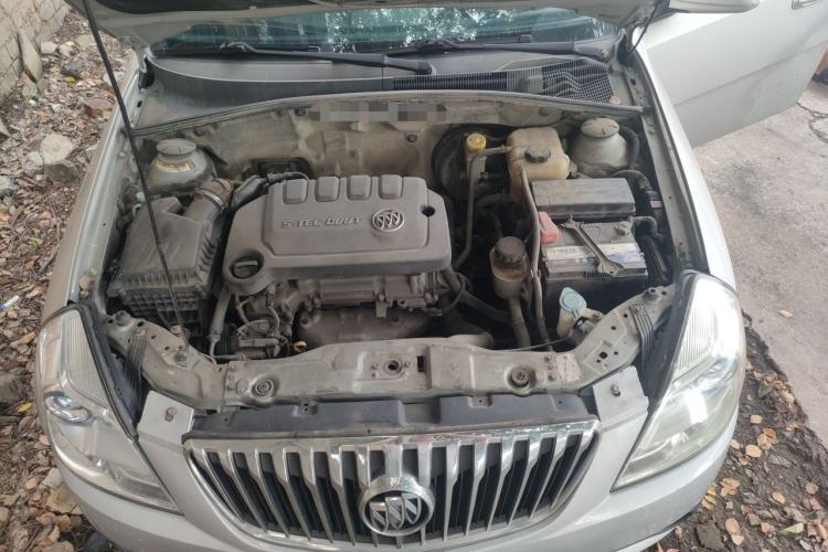 Used Buick Excelle 2013 1.5L Manual Luxury Model Engine Bay