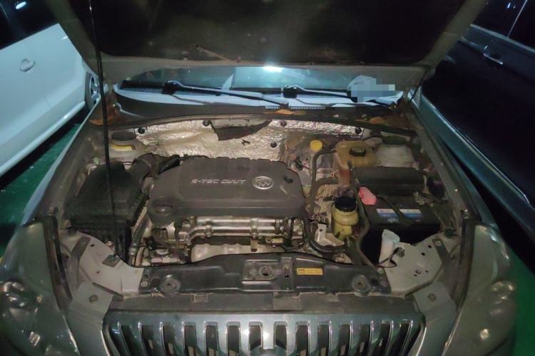 Used Buick Excelle 2013 1.5L Automatic Classic Model Engine Bay