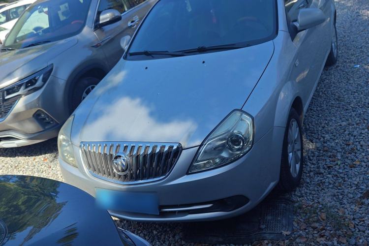 Used Buick Excelle 2013 1.5L Manual Luxury Model Exterior 1