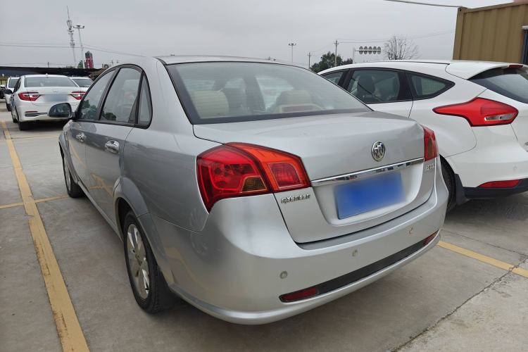Used Buick Excelle 2013 1.5L Automatic Luxury Model Exterior 3