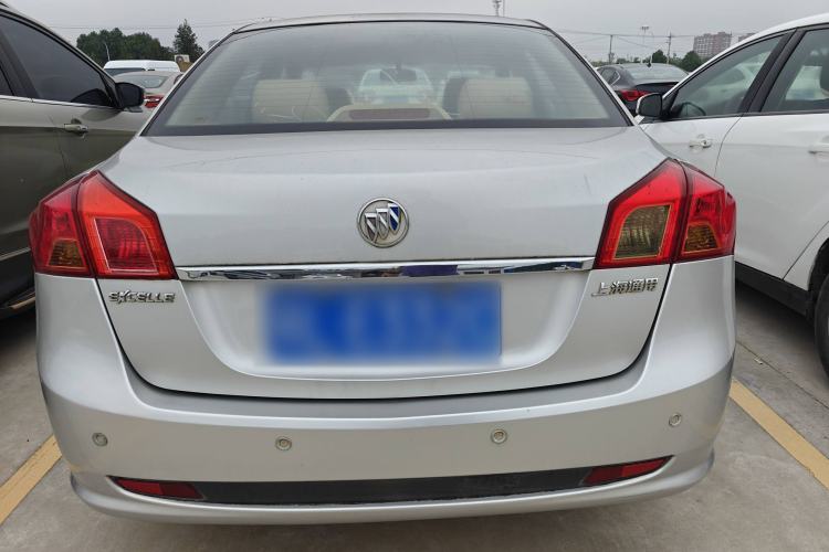 Used Buick Excelle 2013 1.5L Automatic Luxury Model Exterior 4