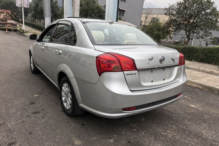 Used Buick Excelle 2013 1.5L Manual Classic Model Exterior 5