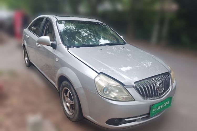 Used Buick Excelle 2013 1.5L Manual Classic Model Front Right 45 Deg