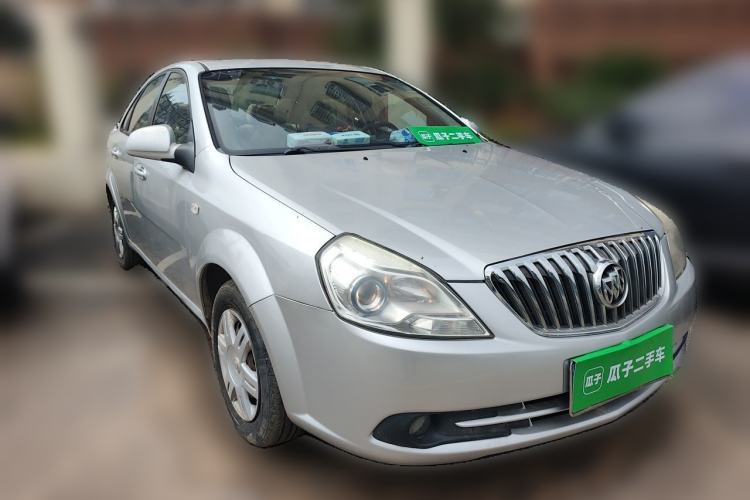 Used Buick Excelle 2013 1.5L Manual Classic Model Front Right 45 Deg