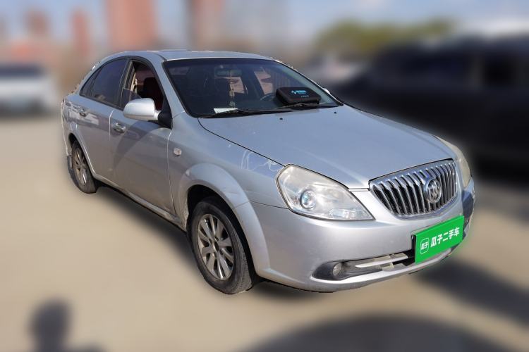 Used Buick Excelle 2013 1.5L Manual Classic Model Front Right 45 Deg
