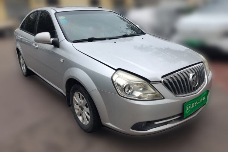 Used Buick Excelle 2013 1.5L Manual Classic Model Front Right 45 Deg