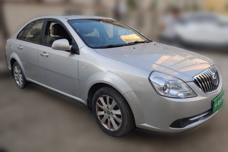 Used Buick Excelle 2013 1.5L Automatic Luxury Model Front Right 45 Deg