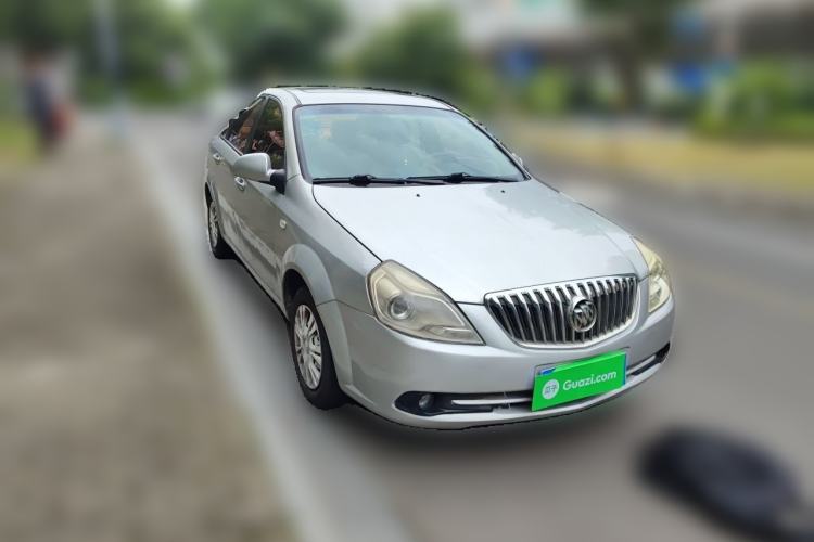 Used Buick Excelle 2013 1.5L Manual Classic Model Front Right 45 Deg
