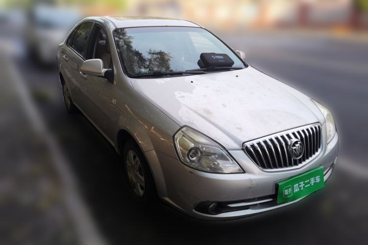 Used Buick Excelle 2013 1.5L Manual Classic Model Front Right 45 Deg