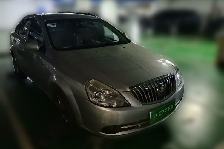 Used Buick Excelle 2013 1.5L Automatic Luxury Model Front Right 45 Deg