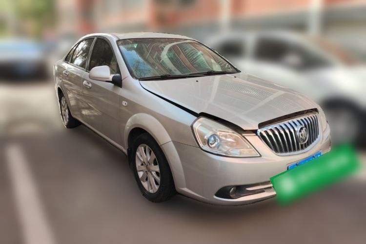Used Buick Excelle 2013 1.5L Manual Luxury Model Front Right 45 Deg