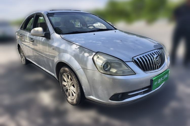 Used Buick Excelle 2013 1.5L Manual Classic Model Front Right 45 Deg