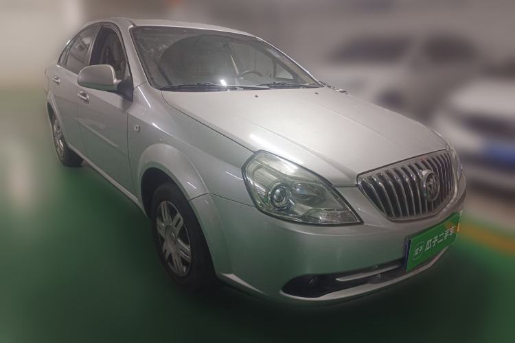 Used Buick Excelle 2013 1.5L Manual Classic Model Front Right 45 Deg
