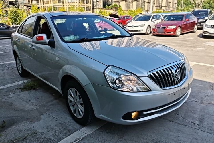 Used Buick Excelle 2013 1.5L Manual Classic Model Front Right 45 Deg
