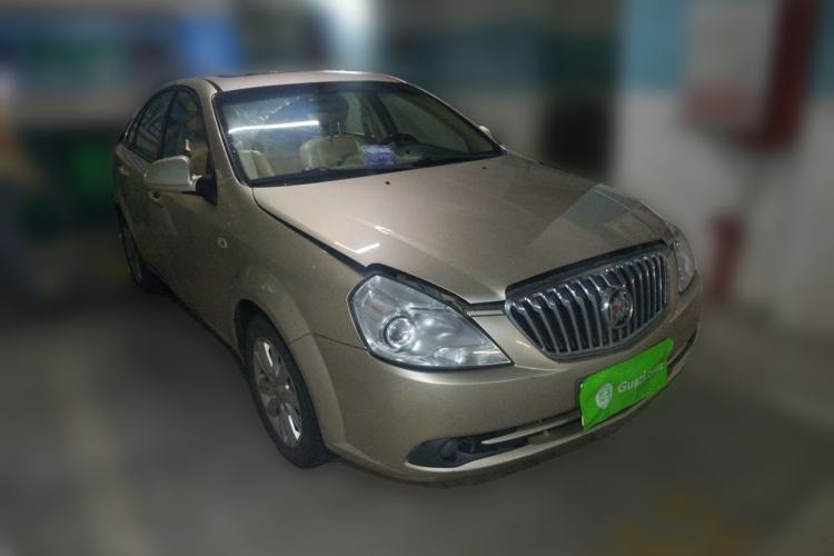 Used Buick Excelle 2013 1.5L Automatic Luxury Model Front Right 45 Deg