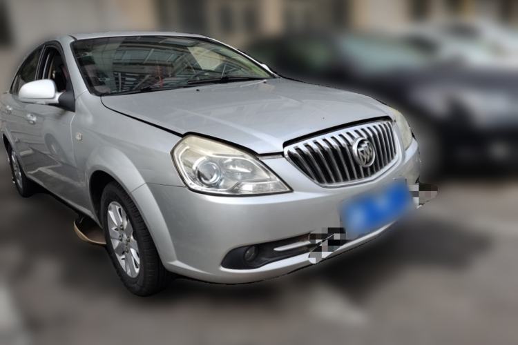 Used Buick Excelle 2013 1.5L Manual Classic Model Front Right 45 Deg