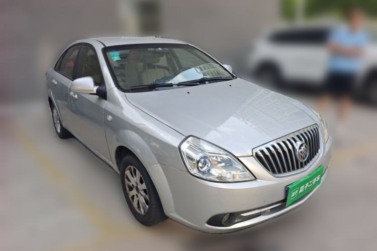Used Buick Excelle 2013 1.5L Automatic Classic Model Front Right 45 Deg