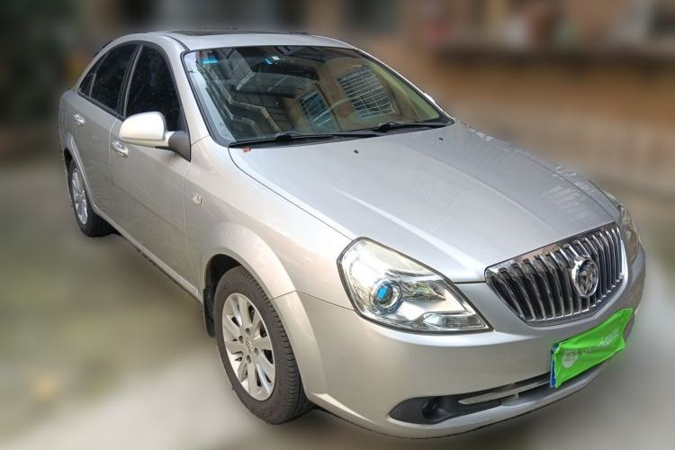 Used Buick Excelle 2013 1.5L Manual Classic Model Front Right 45 Deg