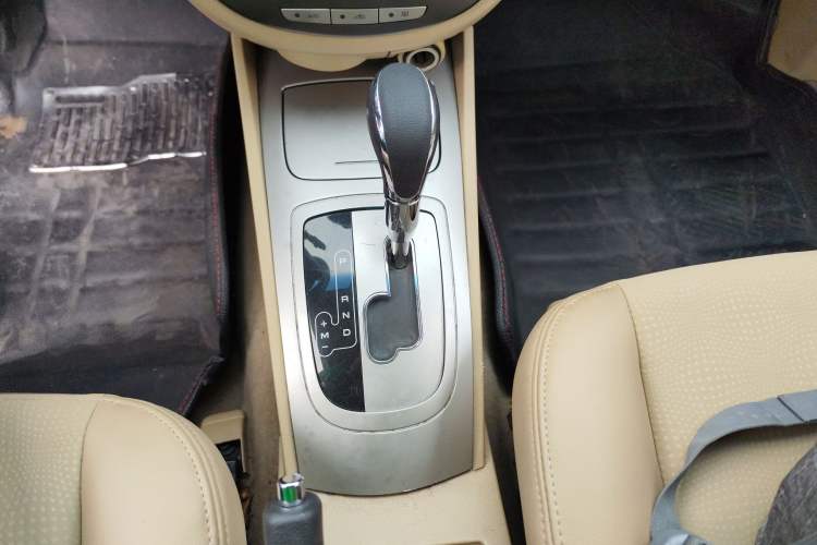 Used Buick Excelle 2013 1.5L Automatic Classic Model Gear Lever