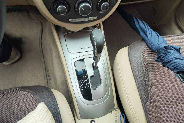 Used Buick Excelle 2013 1.5L Automatic Classic Model Gear Lever