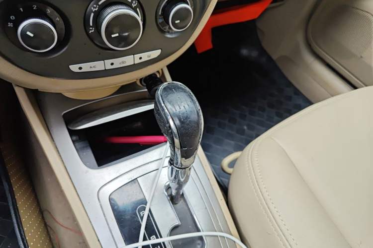 Used Buick Excelle 2013 1.5L Automatic Classic Model Gear Lever