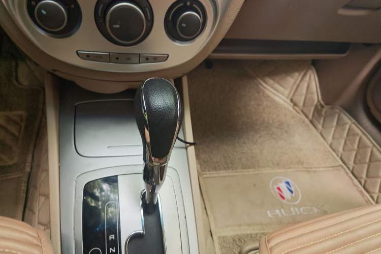 Used Buick Excelle 2013 1.5L Automatic Classic Model Gear Lever