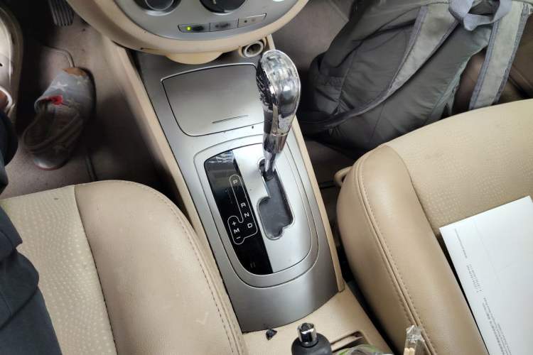 Used Buick Excelle 2013 1.5L Automatic Classic Model Gear Lever