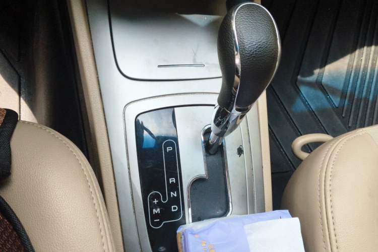 Used Buick Excelle 2013 1.5L Automatic Classic Model Gear Lever