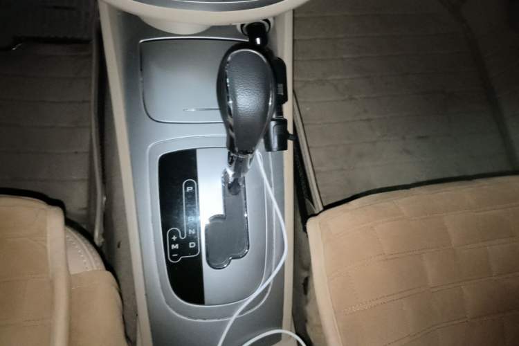 Used Buick Excelle 2013 1.5L Automatic Classic Model Gear Lever