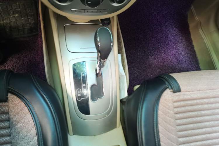 Used Buick Excelle 2013 1.5L Automatic Classic Model Gear Lever