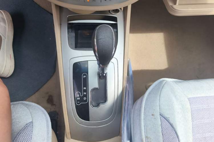 Used Buick Excelle 2013 1.5L Automatic Classic Model Gear Lever