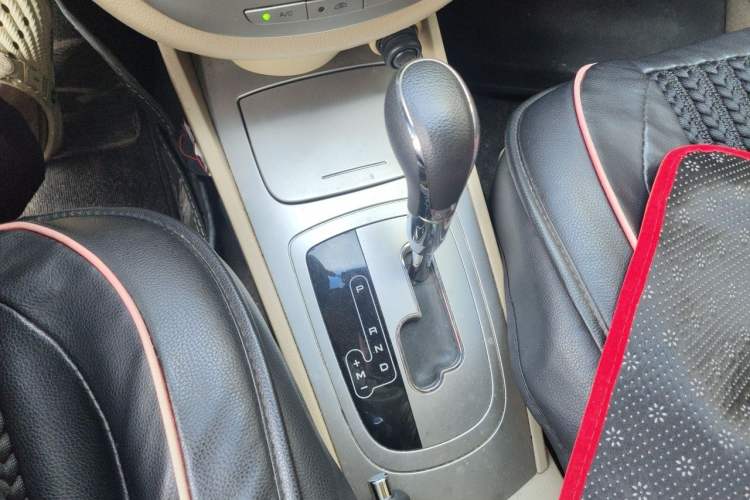 Used Buick Excelle 2013 1.5L Automatic Classic Model Gear Lever