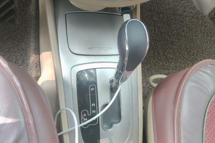 Used Buick Excelle 2013 1.5L Automatic Classic Model Gear Lever